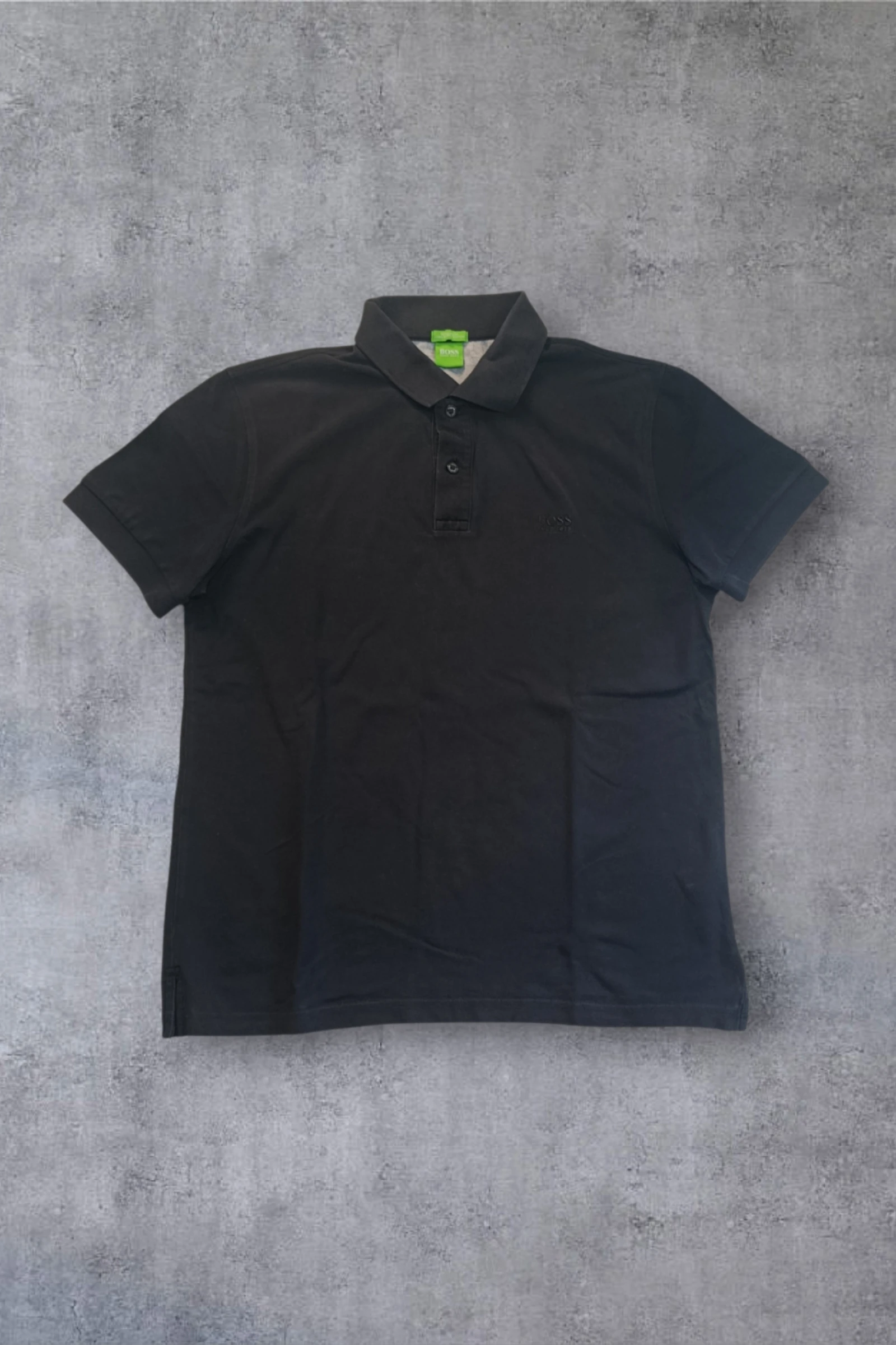 | Polo Hugo Boss Hombre | Color Negro Original | Piqué Algodón | Manga Corta | Talla L |